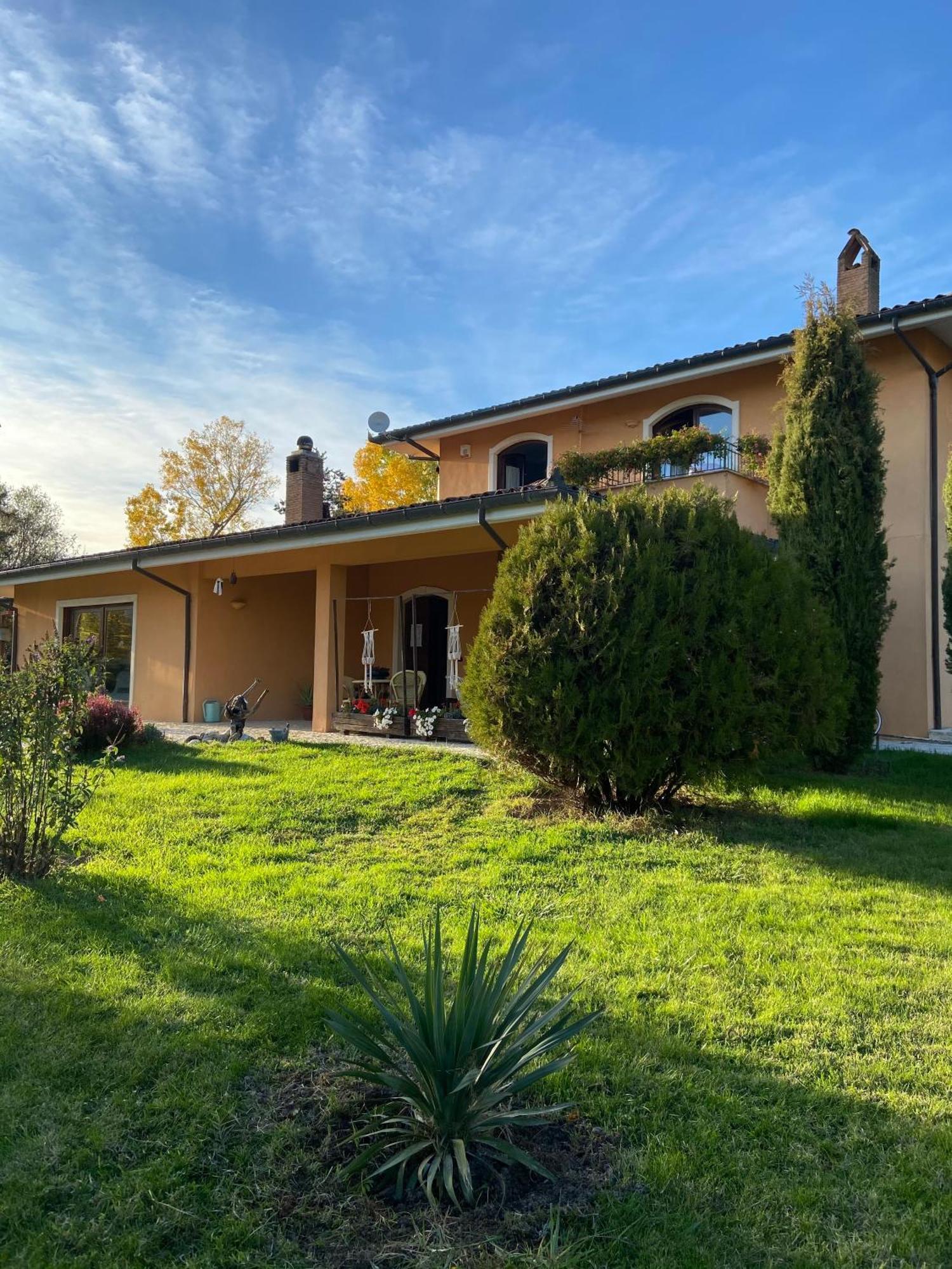 Bed & Breakfast Le Piagge Скуркола-Марсикана Экстерьер фото