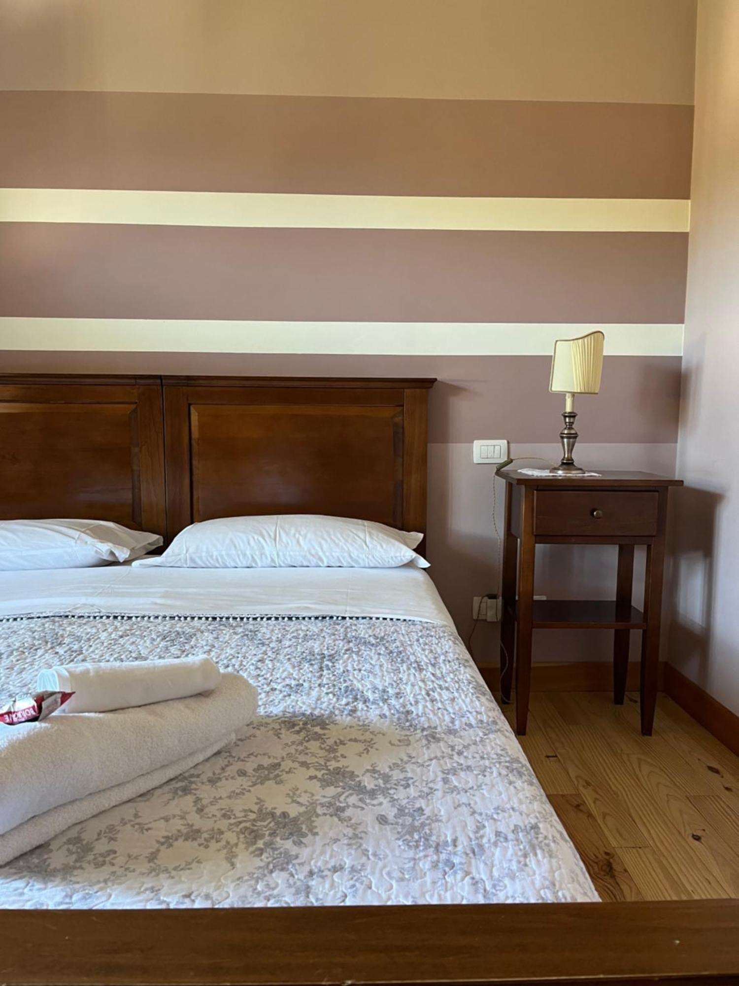 Bed & Breakfast Le Piagge Скуркола-Марсикана Экстерьер фото